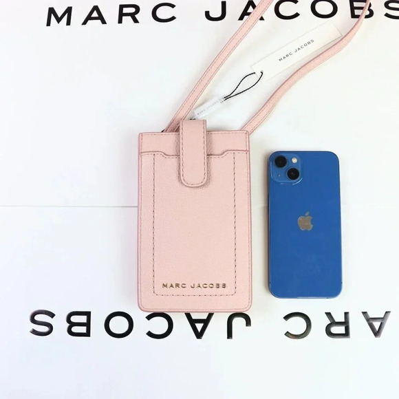 Marc Jacobs The Groove Pebble Leather Phone Crossbody Bag S107L01SP21 * Original - Picture 3 of 16